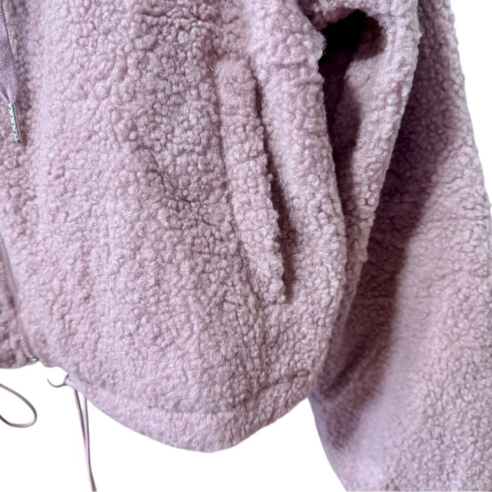 Dusty Pink Sherpa Drawstring Cropped Hooded Jacket Large NWT - And The Why - Picture 9 of 17